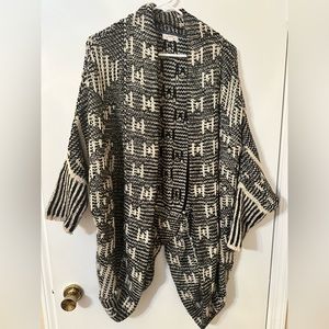 Oversized cardigan